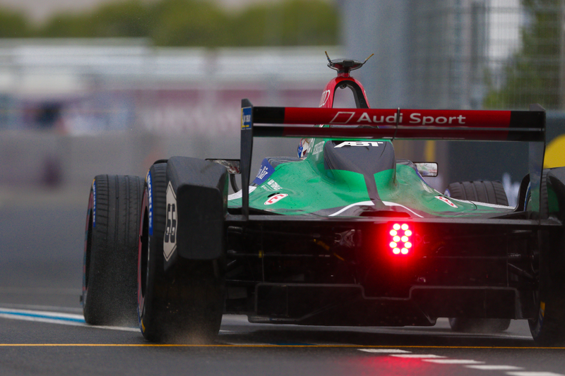 Illustration for article titled Formula E Storms A Wet New York City